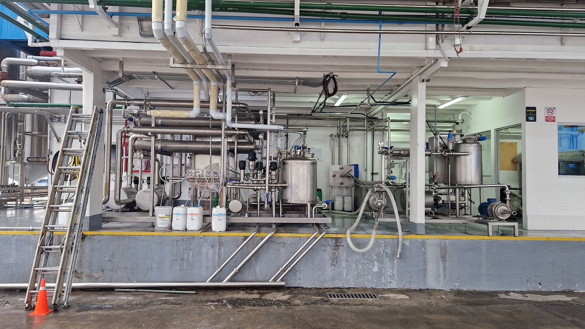 Technical data sheet for Perinox industrial skim milk microfiltration plant designed for native micellar casein concentration.